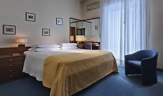 Ariston Molino Buja מלון