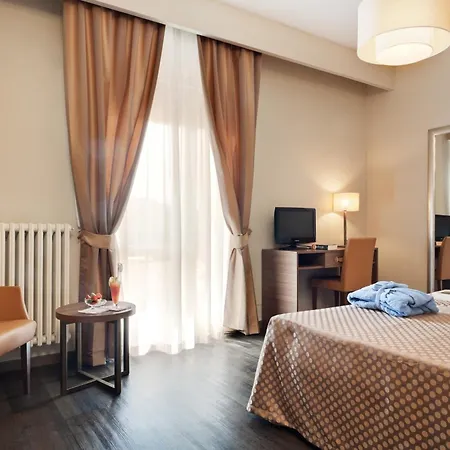 מלון Ariston Molino Buja 4*