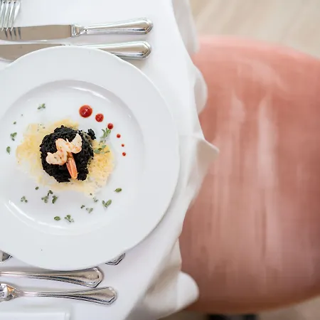 Ariston Molino Buja מלון