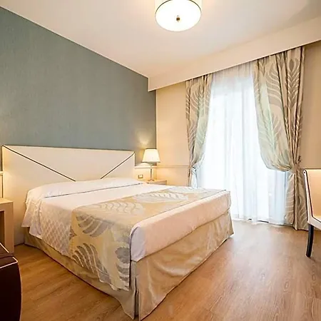 Ariston Molino Buja ホテル 4*