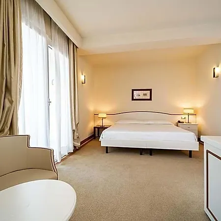 Ariston Molino Buja 호텔 4*