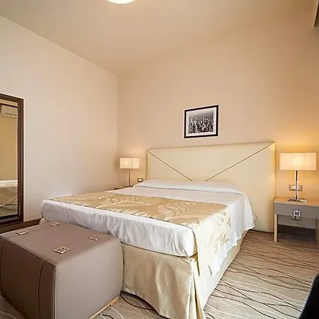 Ariston Molino Buja 4* אבנו טרמה